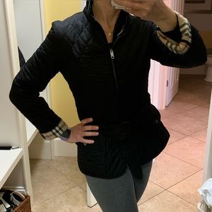 Burberry Black Classic Quilted Jacket with belt Size Small